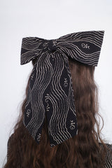 Berry Crepe Bow Hair Clip - Anna Sui Online