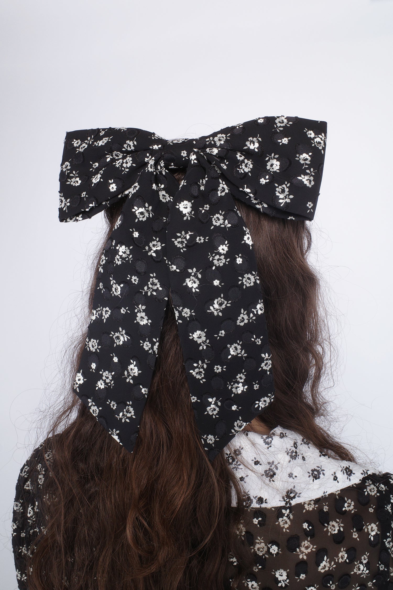 Ditsy Dot Chiffon Bow Hair Clip - Anna Sui Outlet