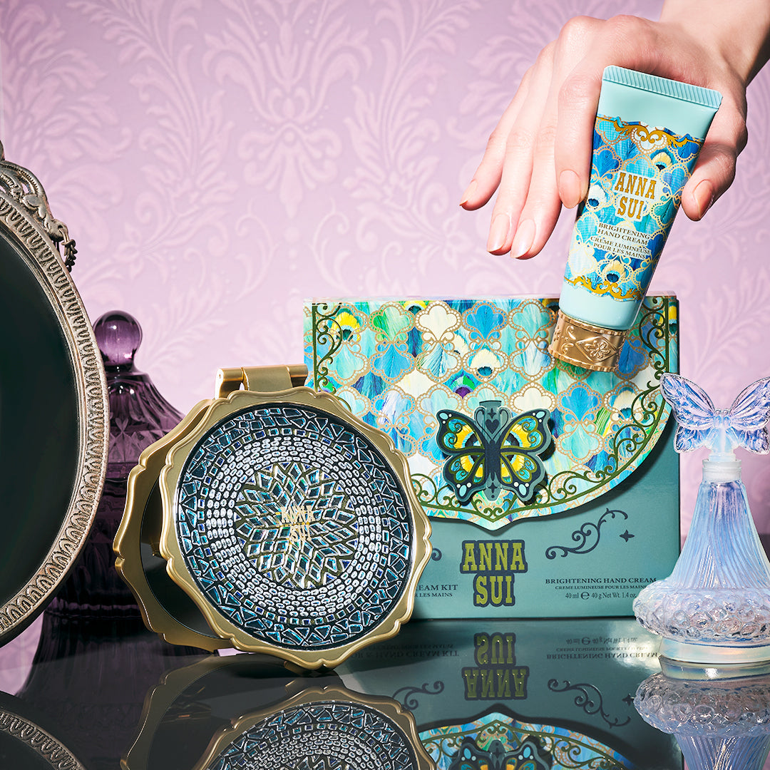 Limited Edition: Mirror and Hand Cream Kit - Anna Sui US