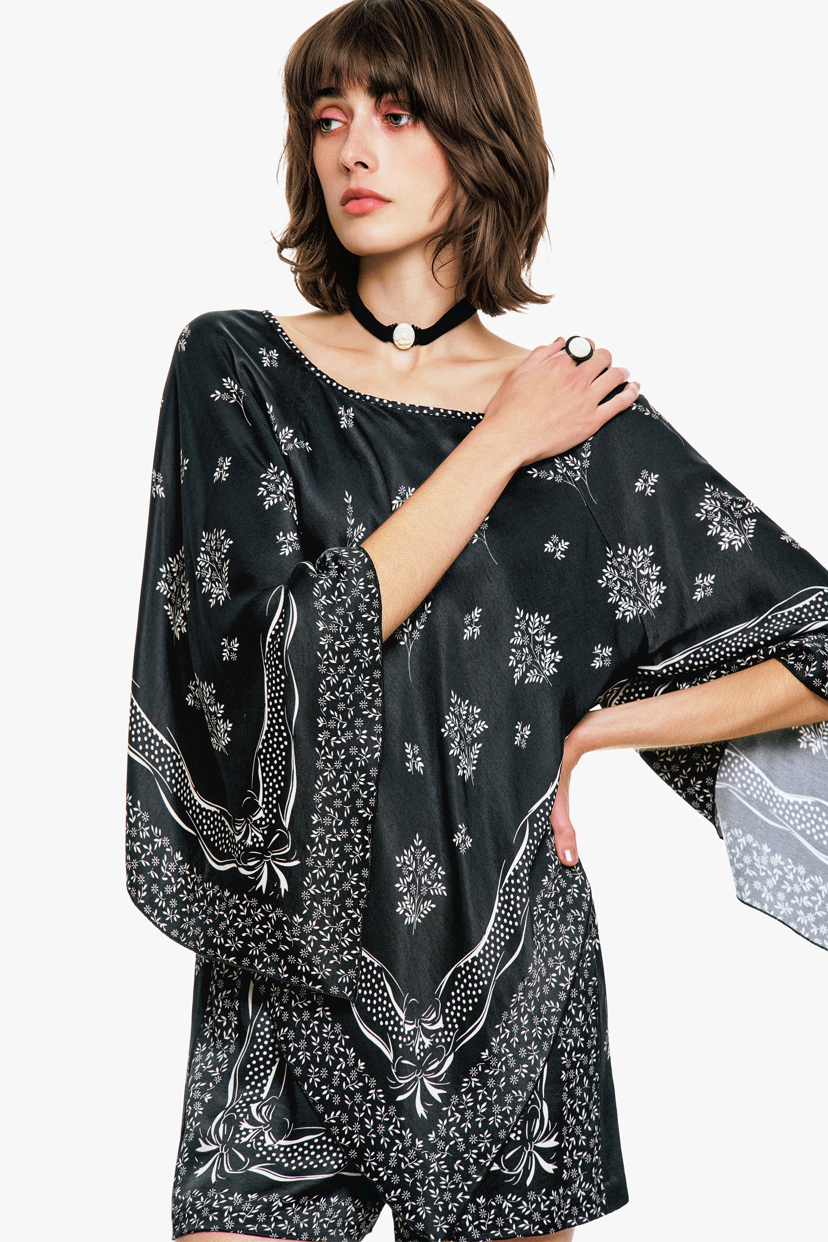 Ribbon Handkerchief Satin Print Poncho - Anna Sui US