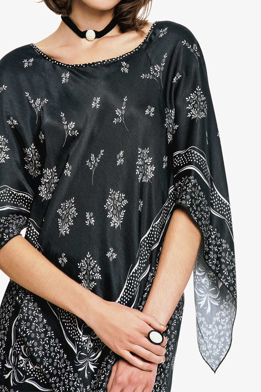 Ribbon Handkerchief Satin Print Poncho - Anna Sui US