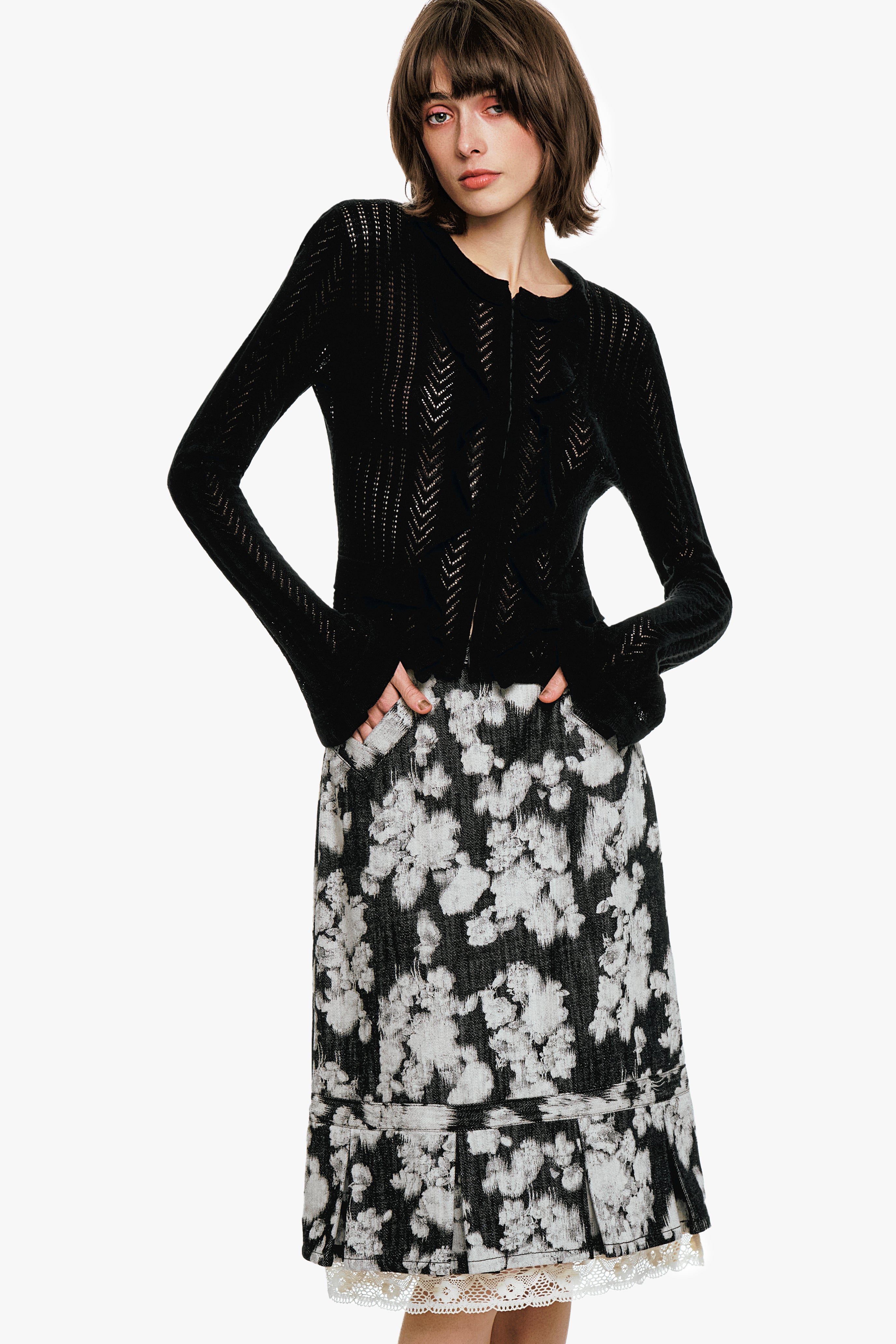 Victorian Pointelle Knitwear Cardigan - Black - Anna Sui Online