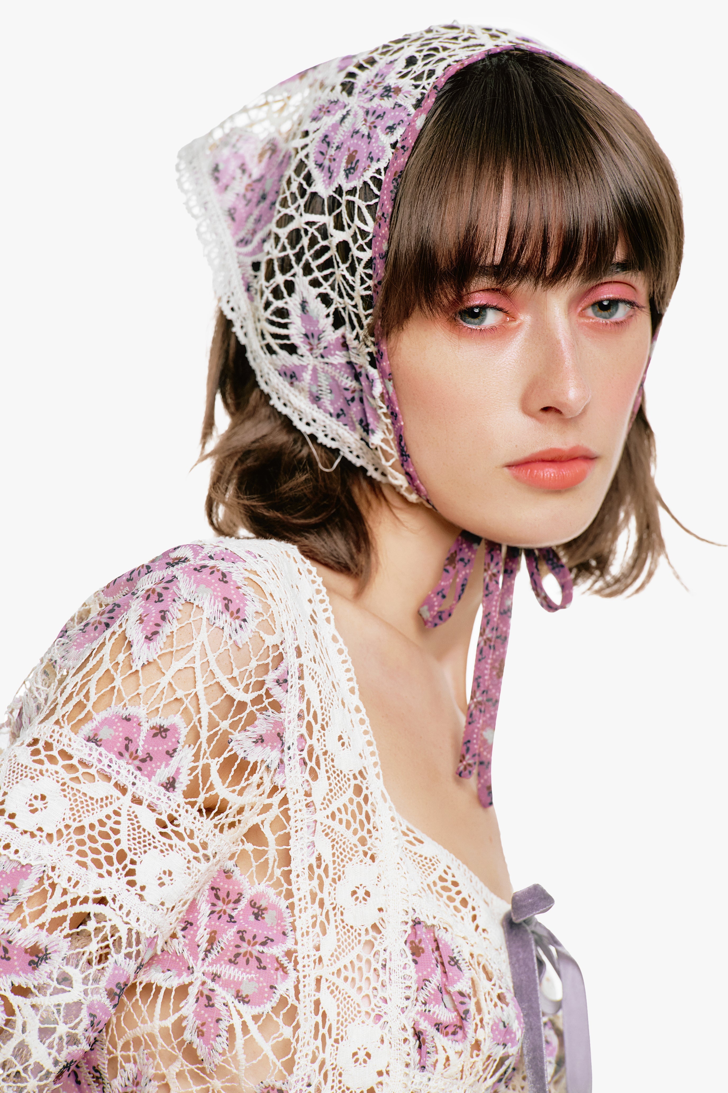 Medallion Floral Lace Headscarf - Anna Sui Discount