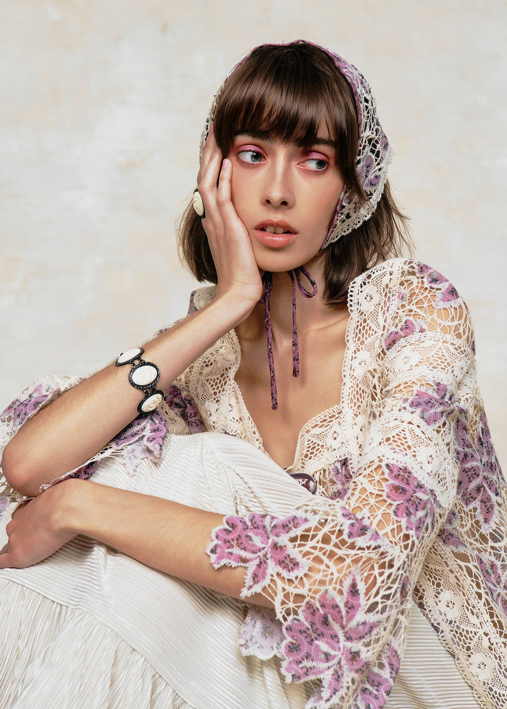 Medallion Floral Lace Headscarf - Anna Sui Discount