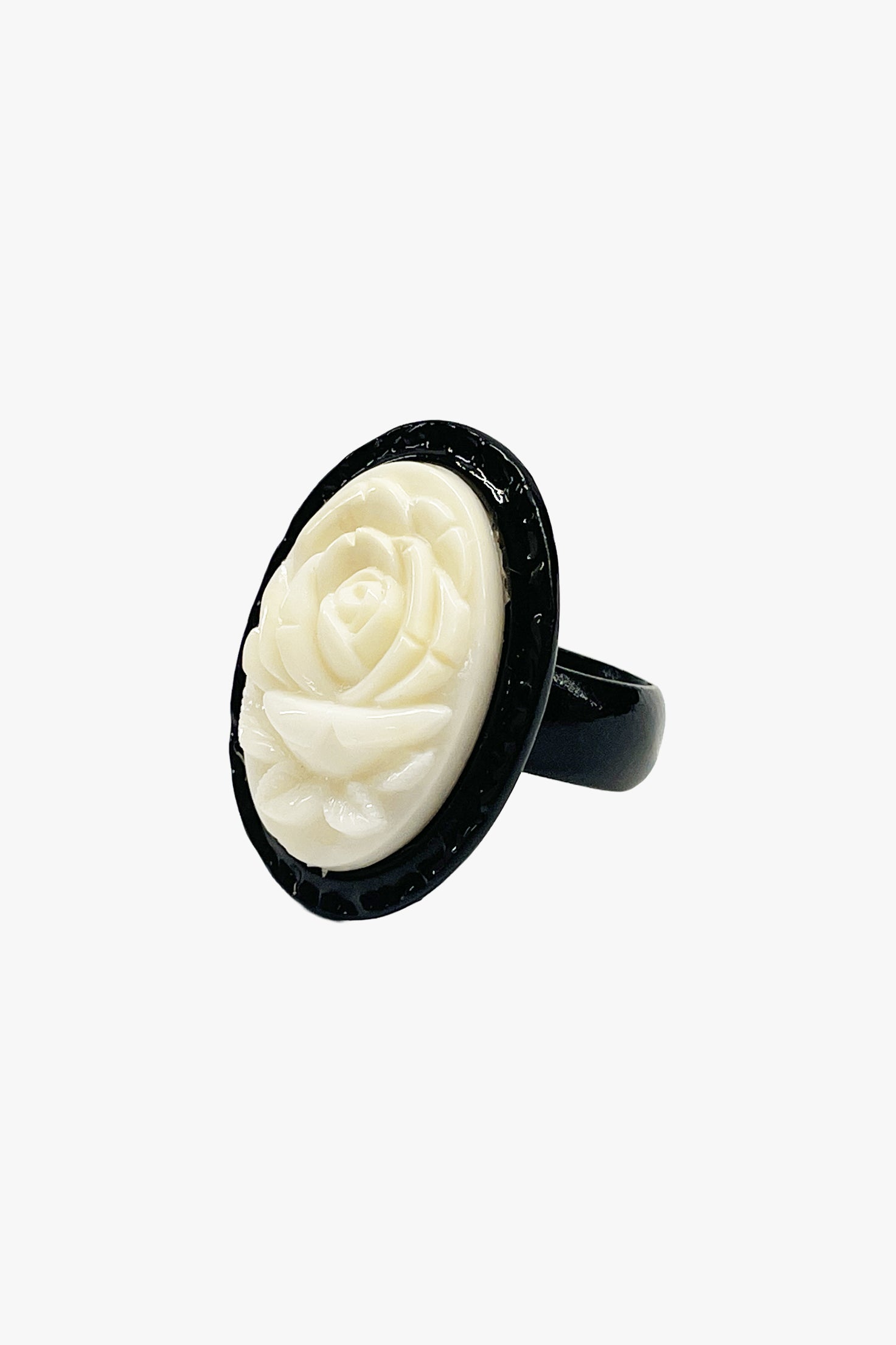 Carved Rose Ring - Ivory - Anna Sui Online