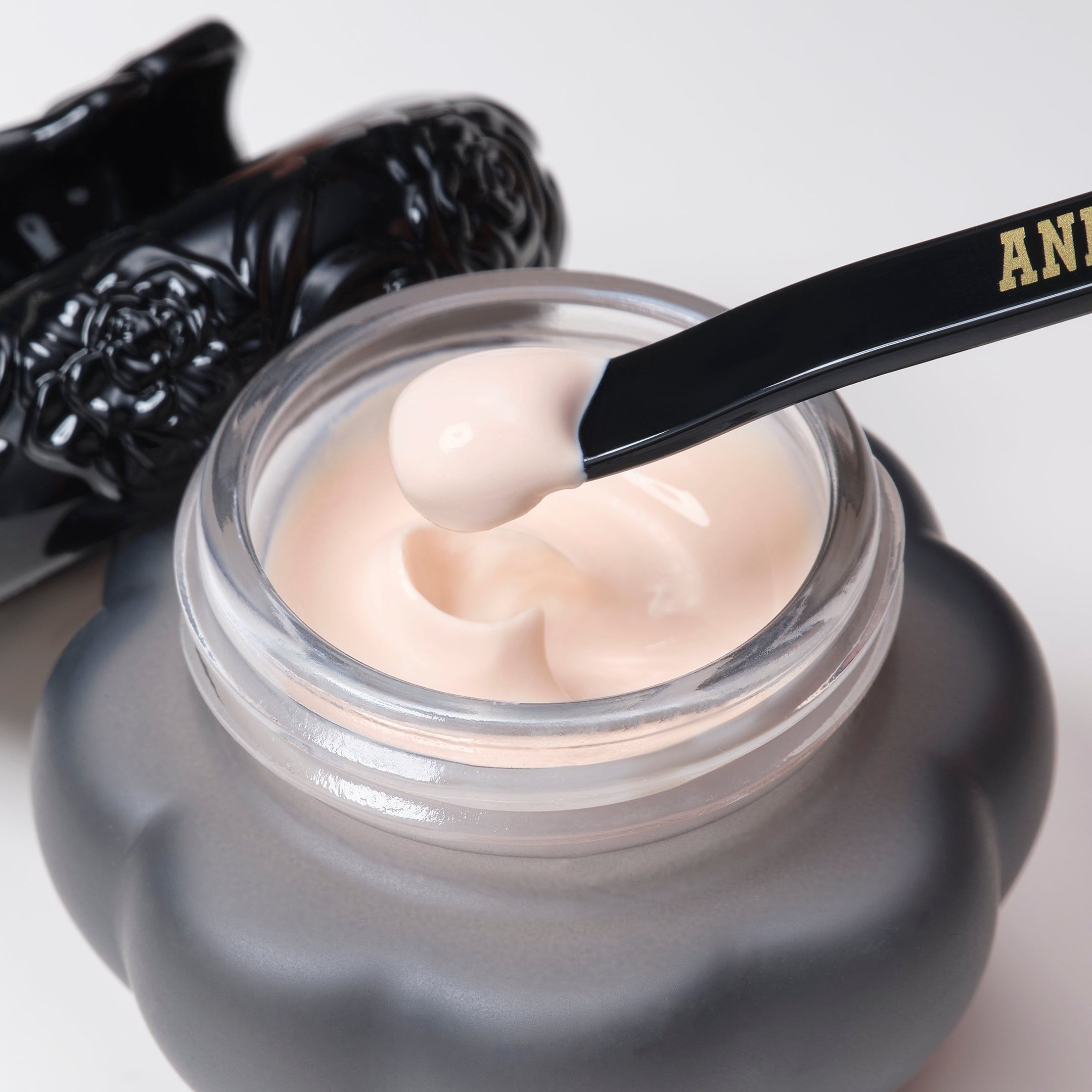 New: Gel Foundation Makeup Base - Anna Sui Sale