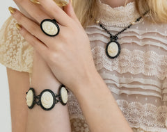 Carved Rose Bracelet & Ring Set – Ivory - Anna Sui Sale