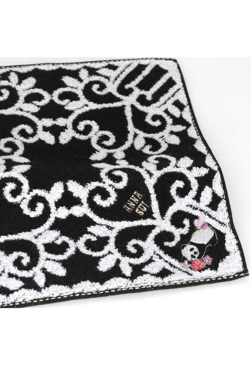 Ornate Washcloth - Anna Sui Outlet
