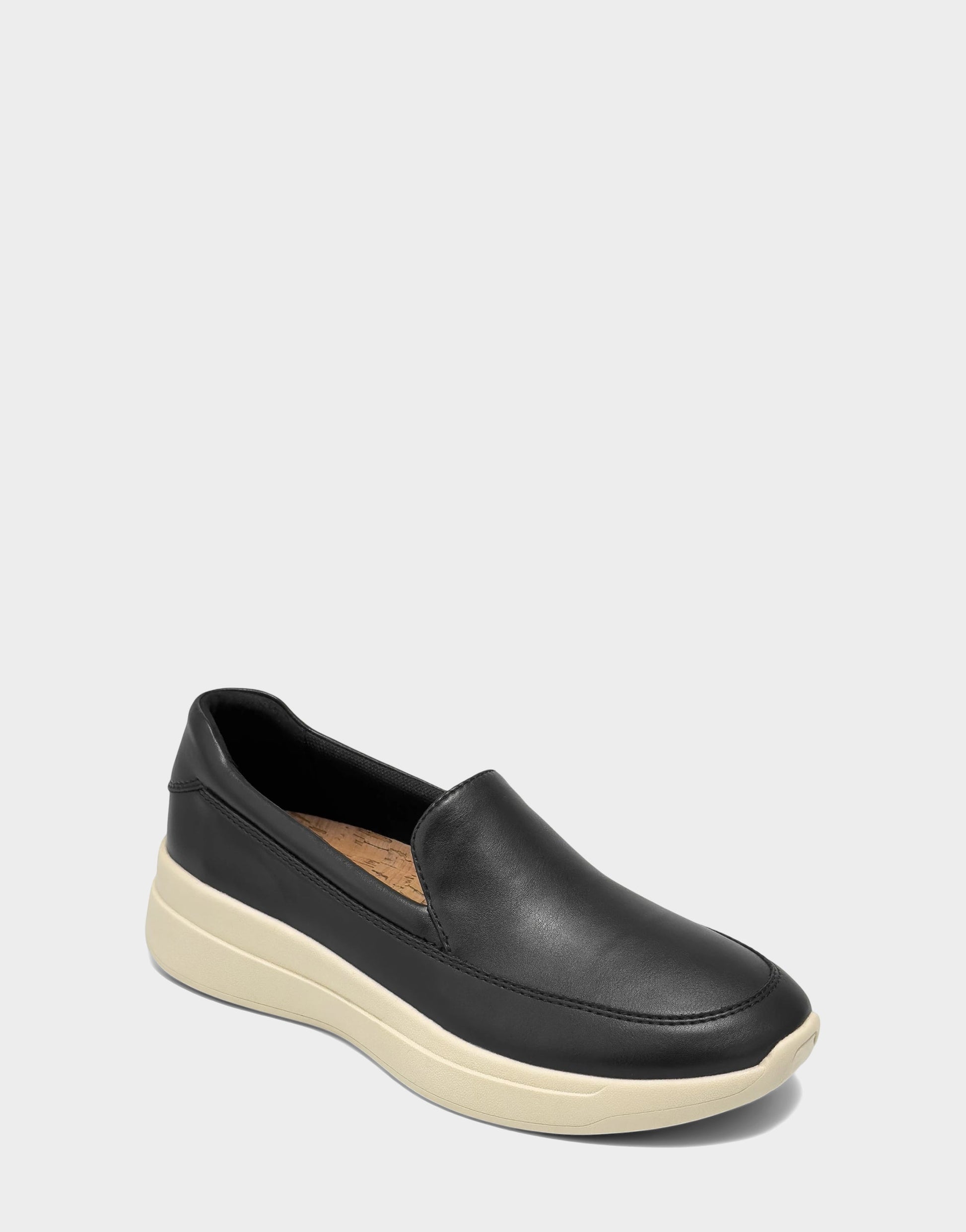 Aerosoles Casual Loafer in Black