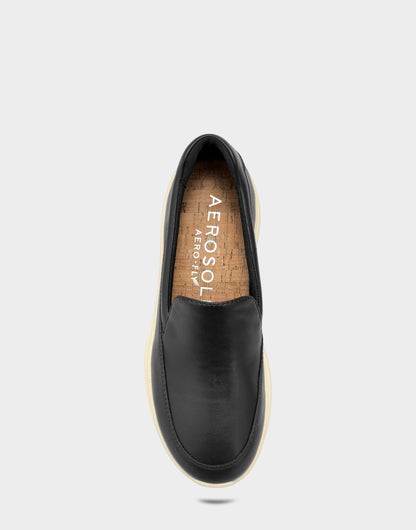 Aerosoles Casual Loafer in Black