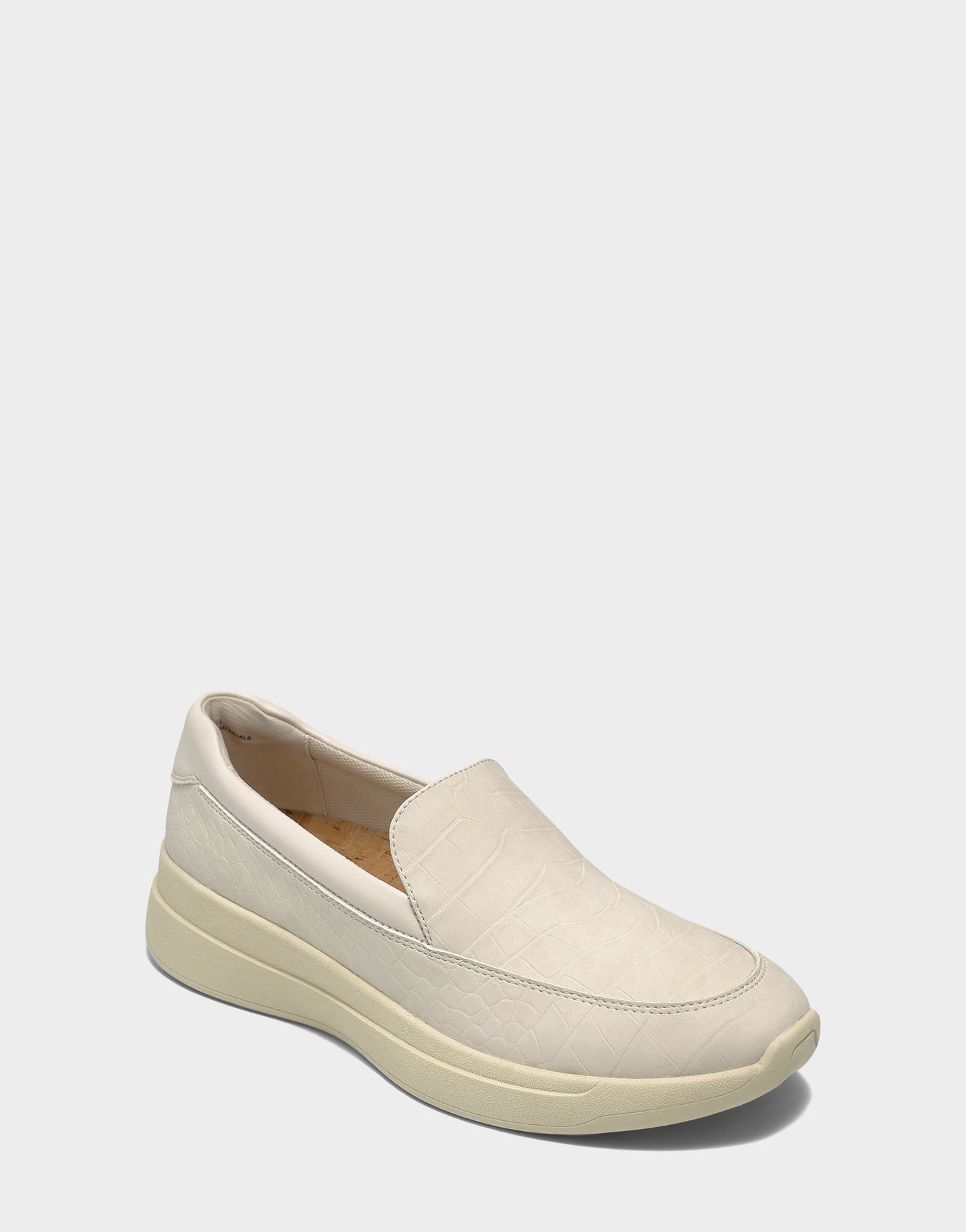 Aerosoles Casual Loafer in Cream Croc