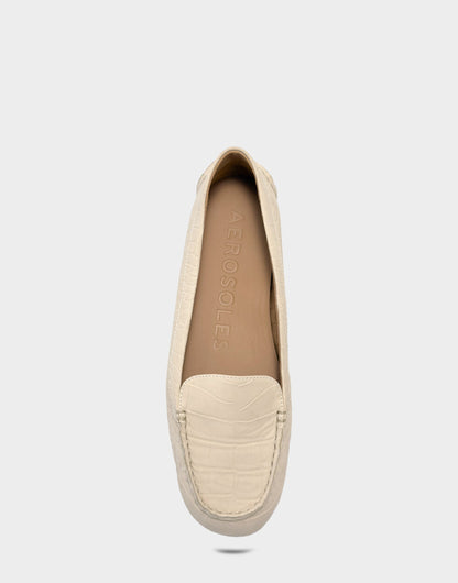 Aerosoles Casual Loafer in Stone Croc