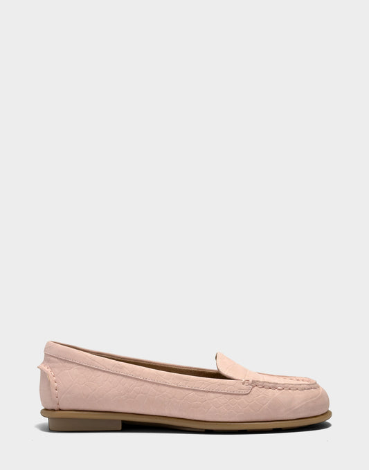 Aerosoles Casual Loafer in Pale Pink Croc