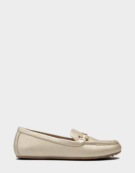 Aerosoles Casual Loafer in Gold