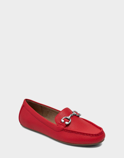 Aerosoles Casual Loafer in Red Pebbled