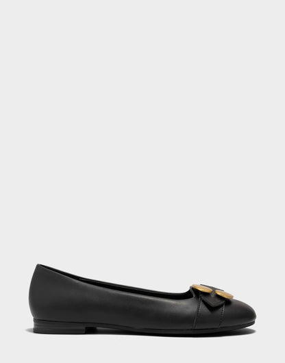 Aerosoles Casual Flat in Black