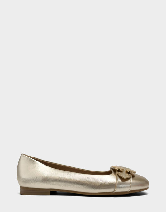 Aerosoles Casual Flat in Soft Gold