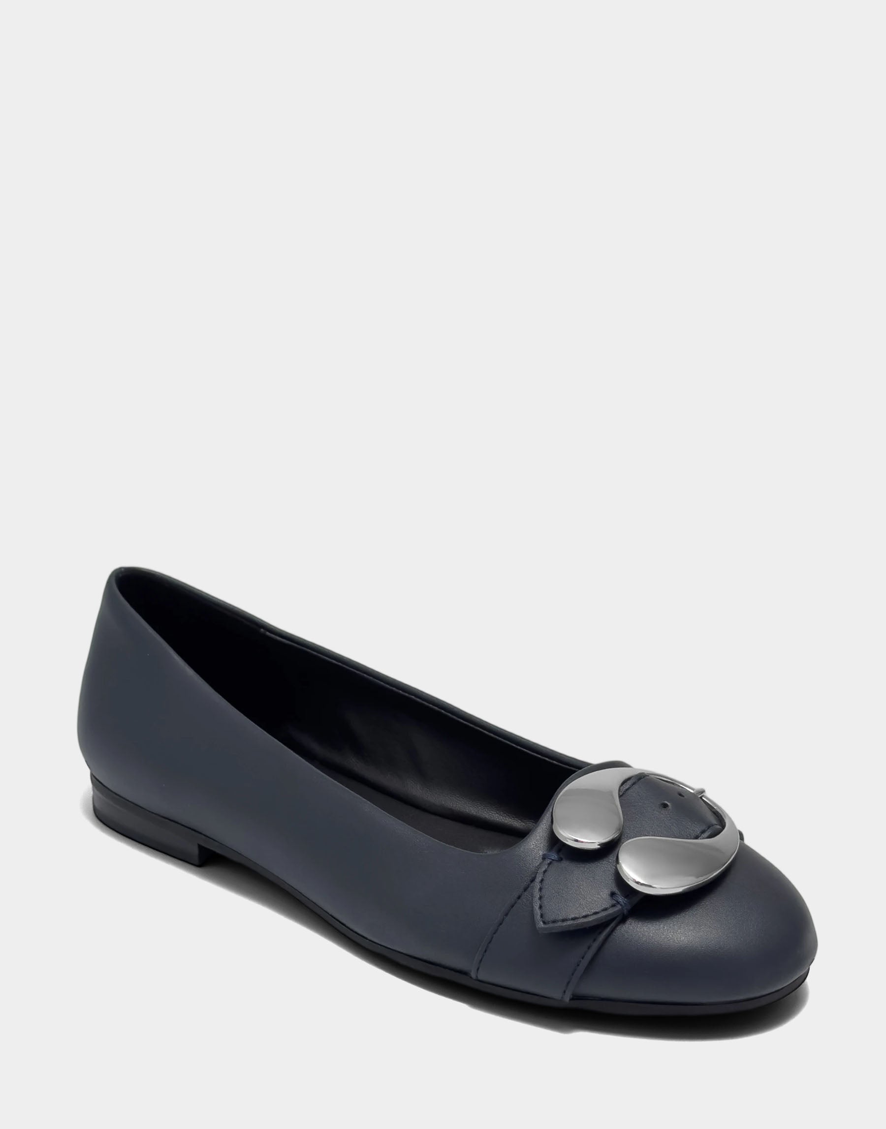 Aerosoles Casual Flat in Navy