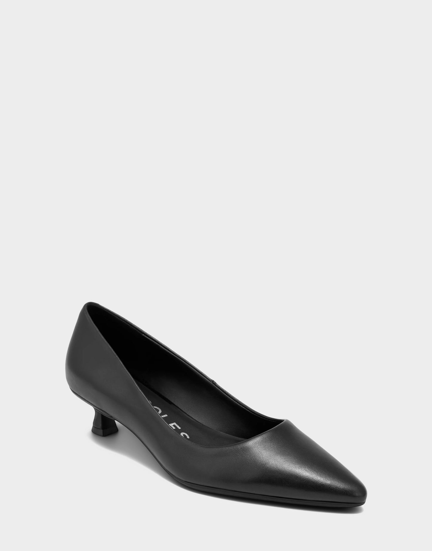 Aerosoles Kitten Heel in Black