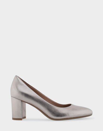 Aerosoles Mid Heel Pump in Champagne