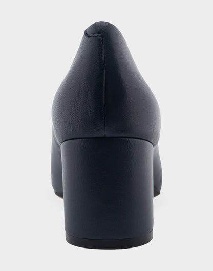 Aerosoles Mid Heel Pump in Navy