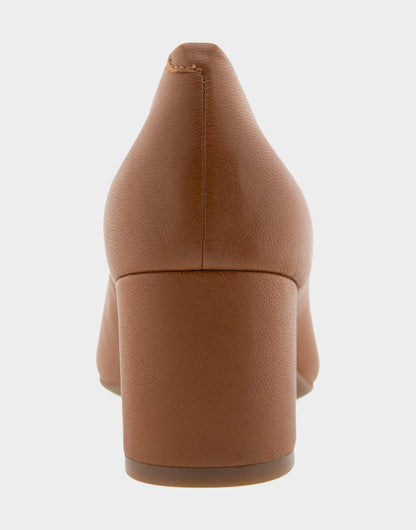 Aerosoles Mid Heel Pump in Tan