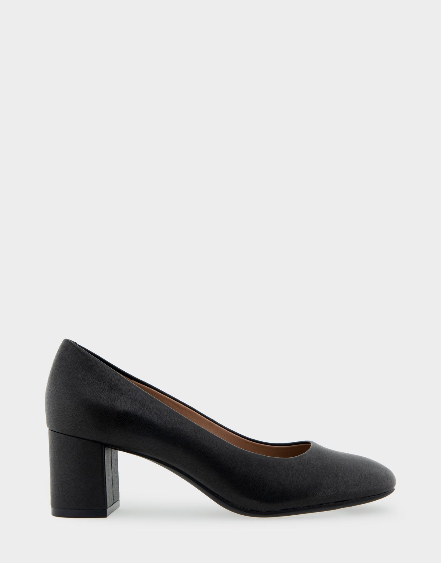 Aerosoles Mid Heel Pump in Black
