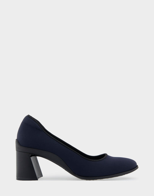 Aerosoles Mid Heel Pump in Navy Stretch