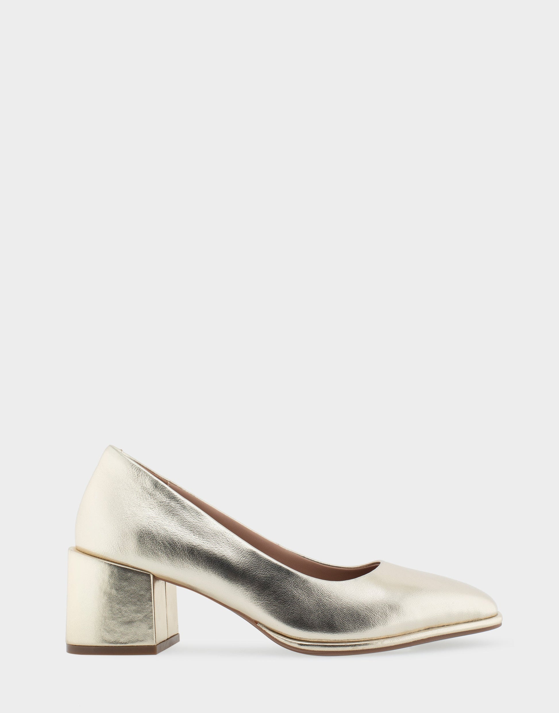 Aerosoles Mid Heel Pump in Gold