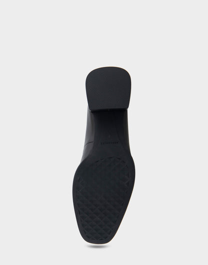 Aerosoles Mid Heel Pump in Black