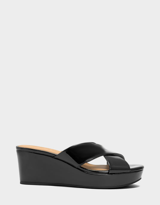 Aerosoles Wedge Sandal in Black Patent