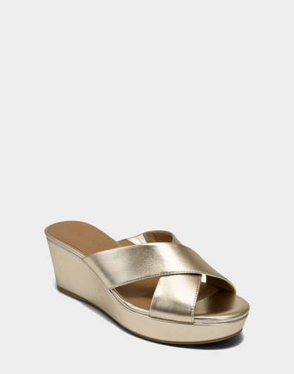 Aerosoles Wedge Sandal in Soft Gold Metallic