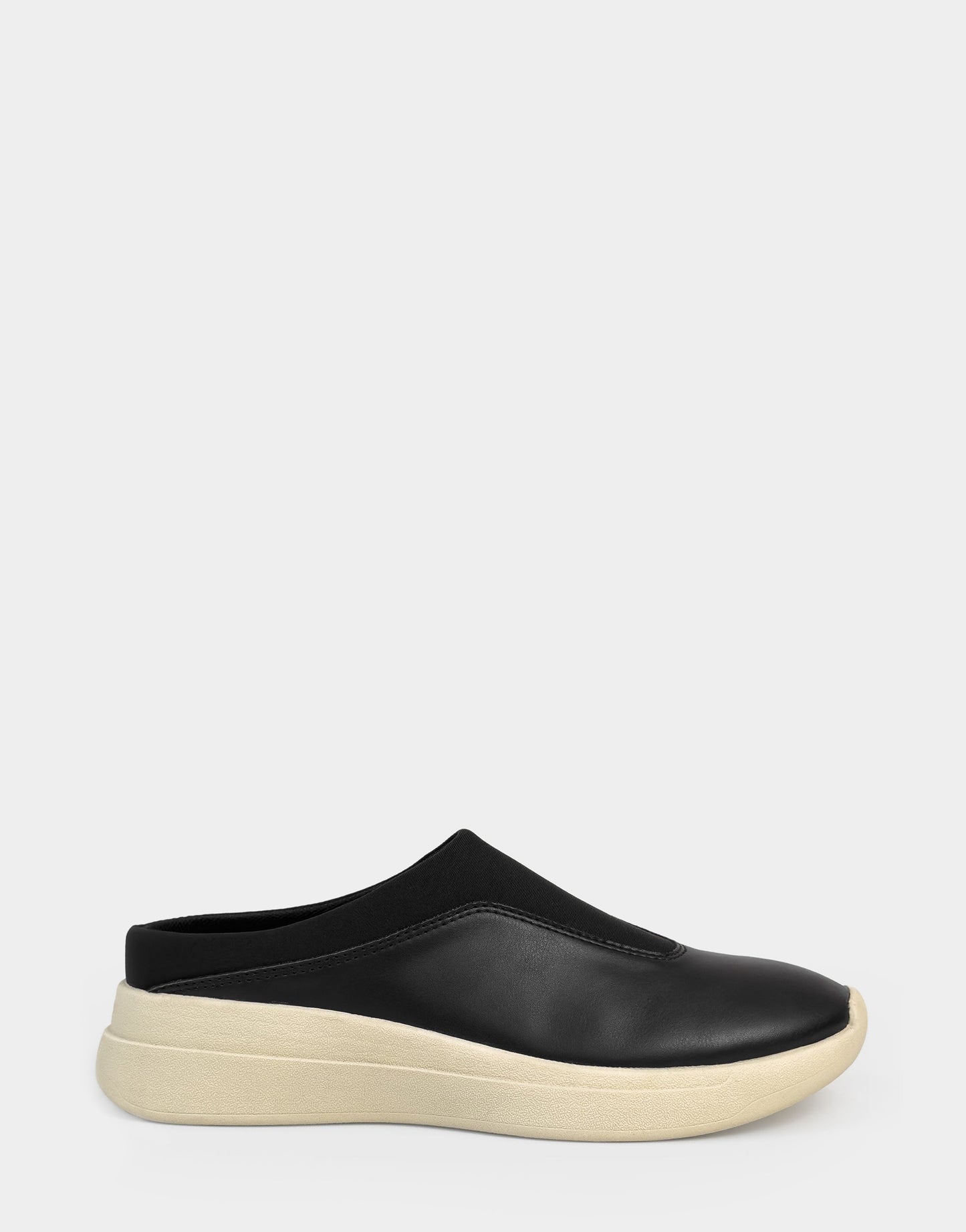 Aerosoles Mule in Black