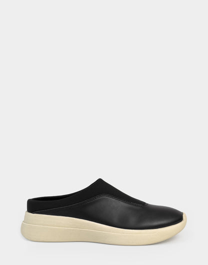 Aerosoles Mule in Black