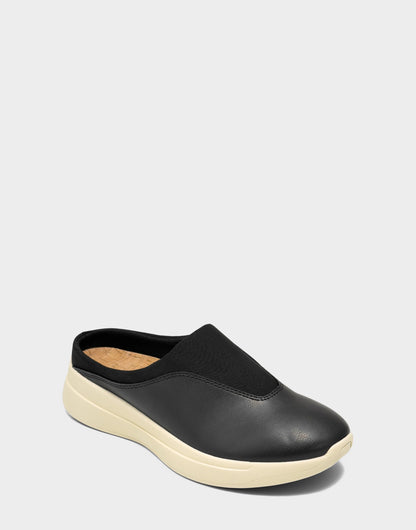 Aerosoles Mule in Black