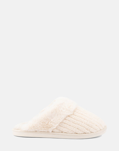 Aerosoles Slipper in Off White