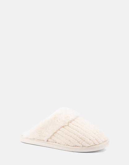 Aerosoles Slipper in Off White