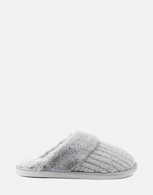 Aerosoles Slipper in Grey