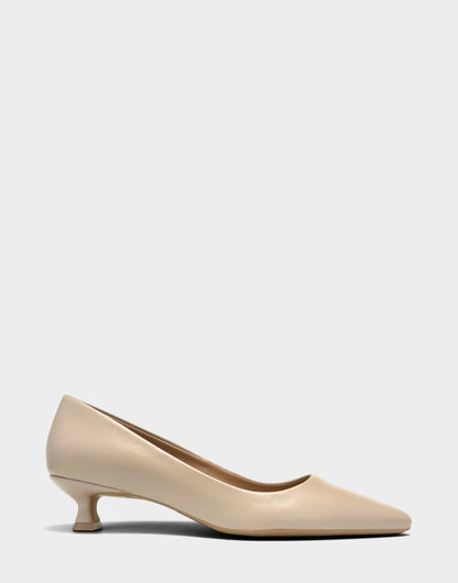 Aerosoles Kitten Heel in Dune