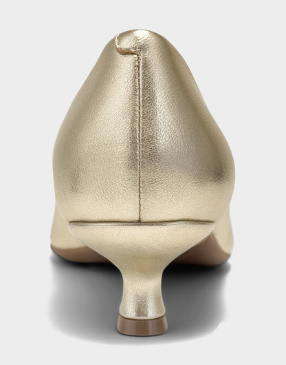 Aerosoles Kitten Heel in Soft Gold