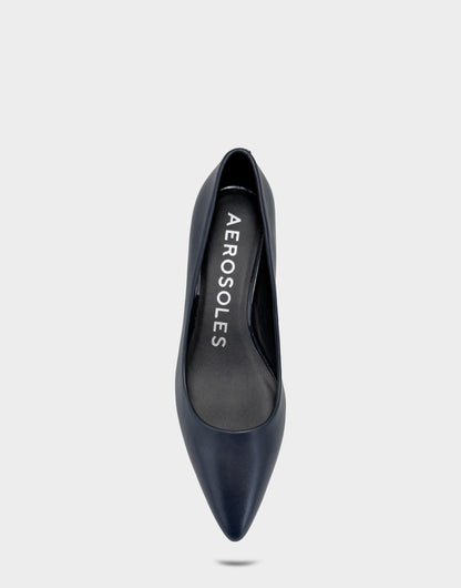 Aerosoles Kitten Heel in Navy