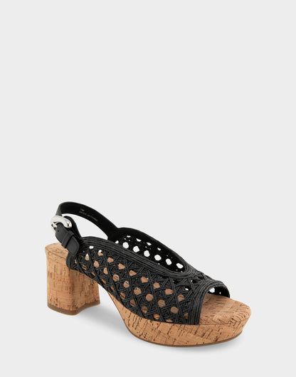 Aerosoles Platform Sandals in Black