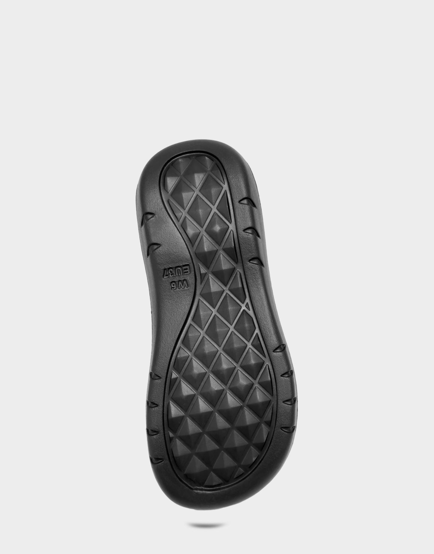 Aerosoles Sandal in Black