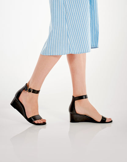 Aerosoles Ankle Strap Mid Wedge Sandal in Black