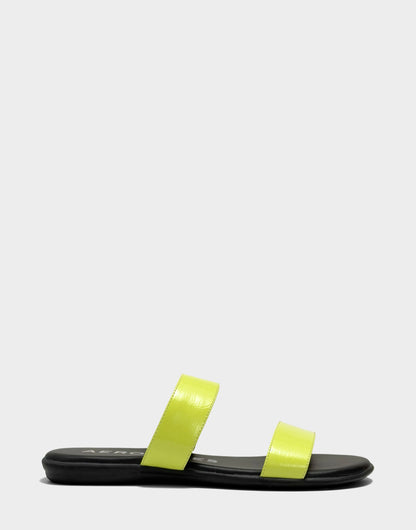 Aerosoles Flat Sandal in Green Crinkle Patent