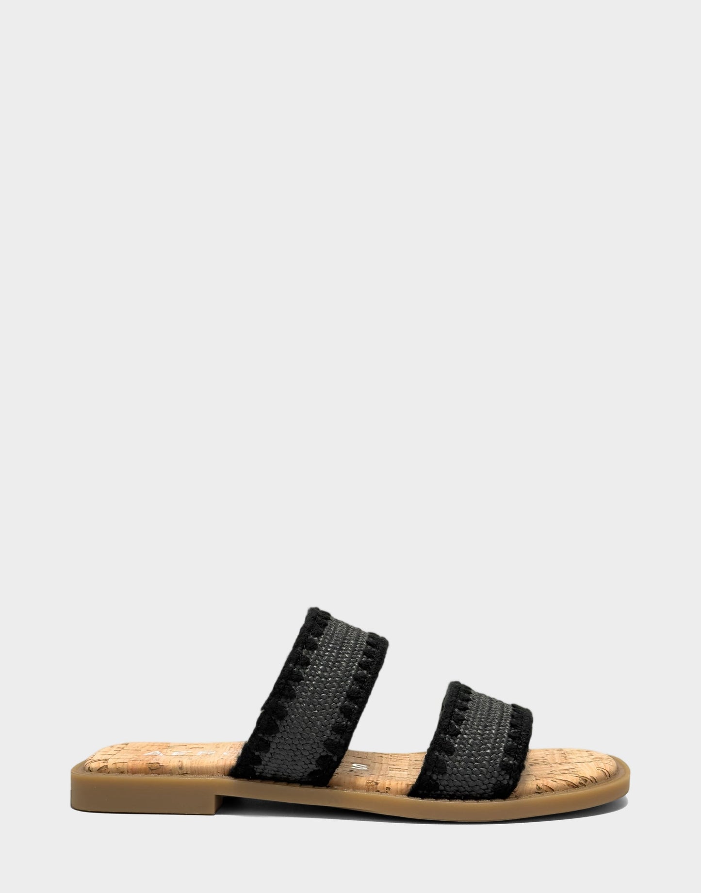 Aerosoles Flat Sandal in Black