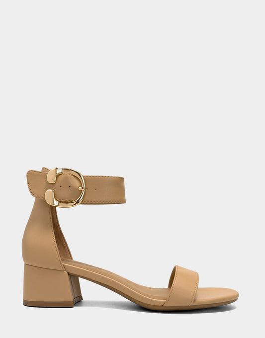 Aerosoles Low Heeled Sandal in Beige Bisque