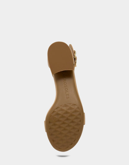 Aerosoles Low Heeled Sandal in Beige Bisque