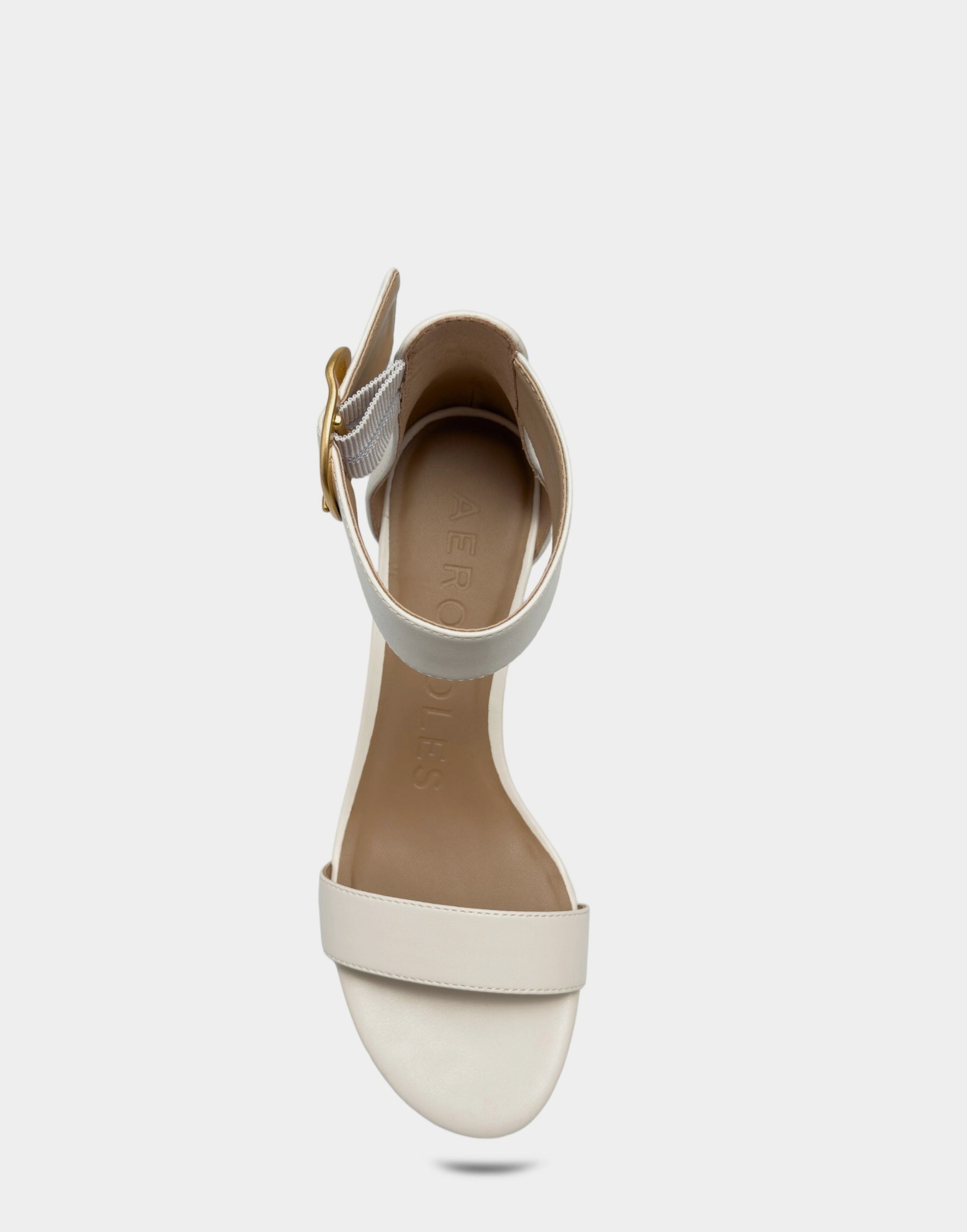 Aerosoles Low Heeled Sandal in Eggnog