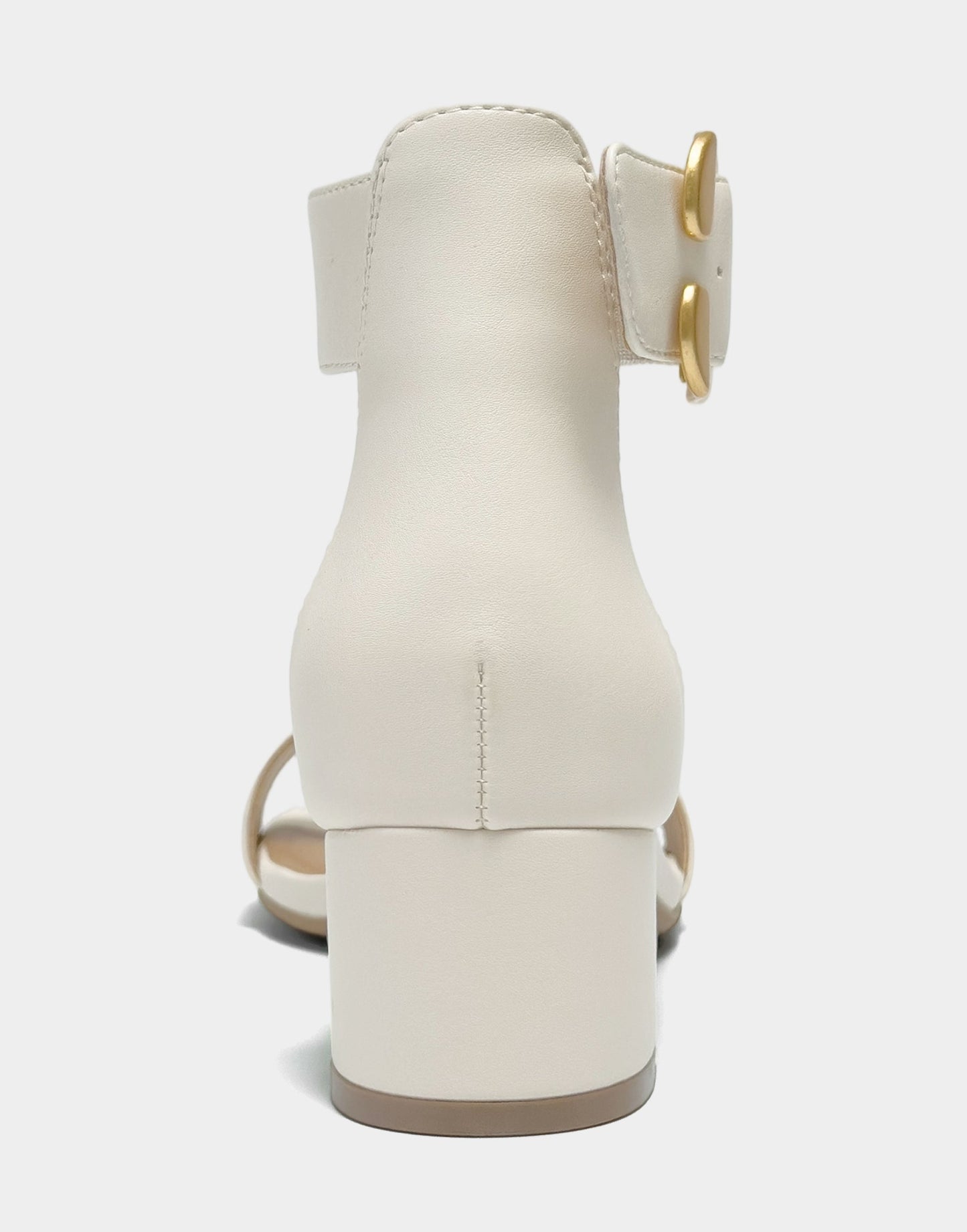 Aerosoles Low Heeled Sandal in Eggnog